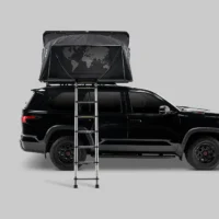Skycamp 4.0 Quad åpent, sett fra siden med stige